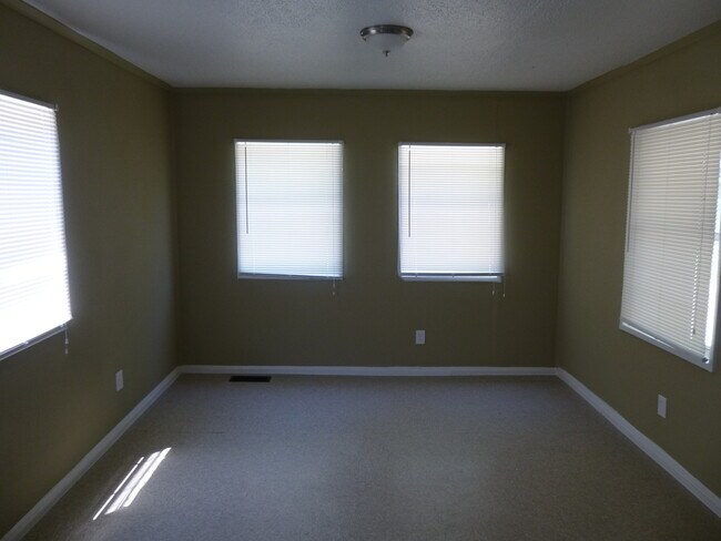 Building Photo - COMING SOON!!
