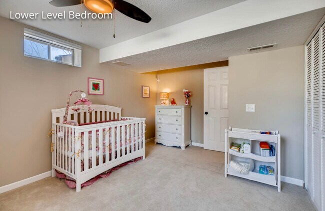 Building Photo - 14860 Upper 55th St N