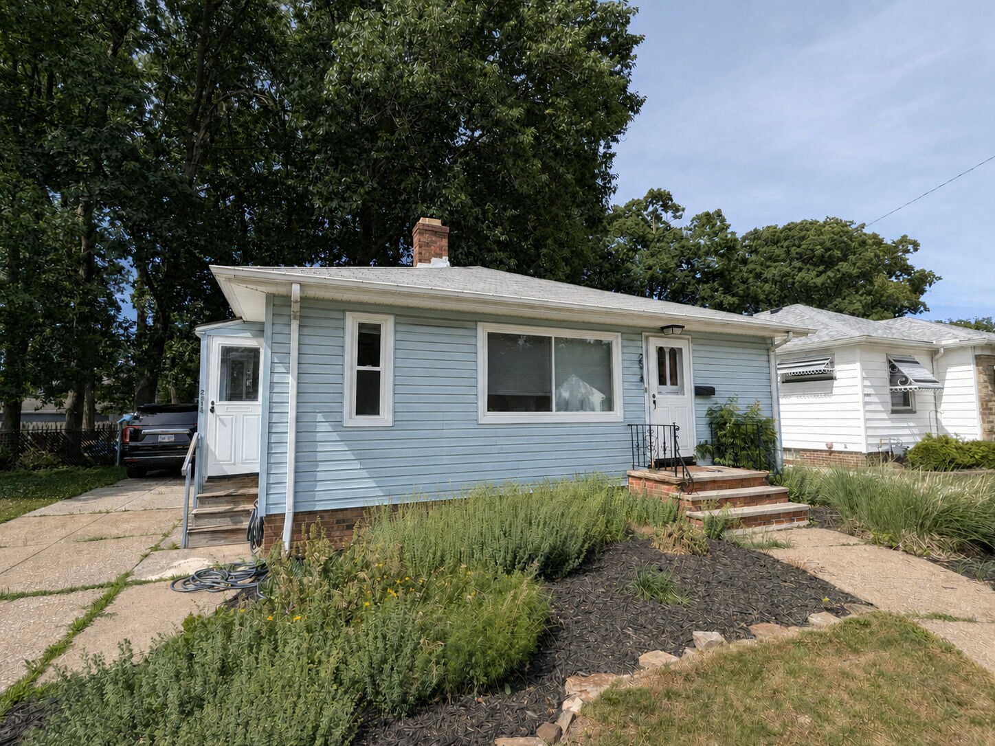 Building Photo - 2514 Ingleside Dr