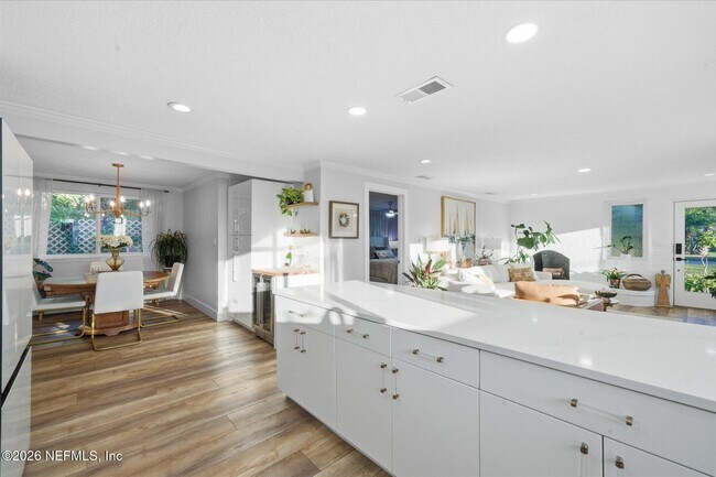 Building Photo - 149 Menendez Rd