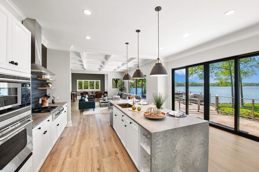 Building Photo - 233 Paradise Peninsula Rd