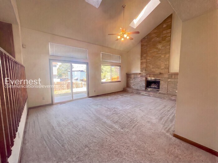 Building Photo - 4930 Sprangler Dr