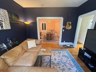 Building Photo - 145 Albion St