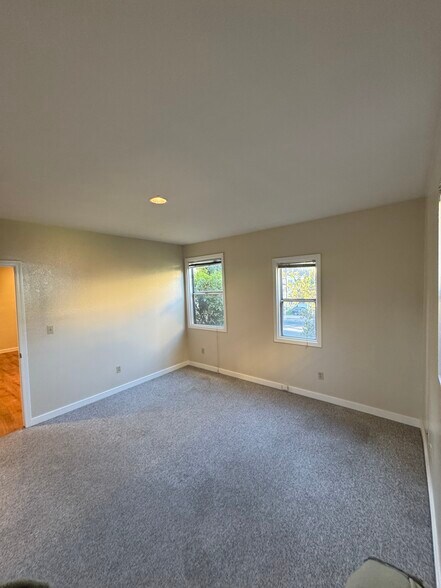 Building Photo - 2606 Harrison St