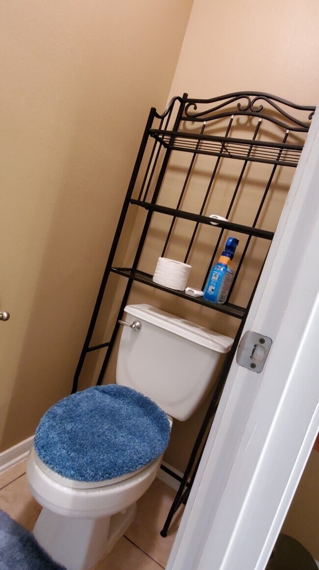 Building Photo - 12027 Grace Hall Dr