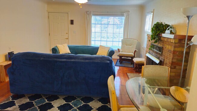 Building Photo - Charming 3 bedroom, 2 bathroom Home by the Foothills and Close to Downtown Boise