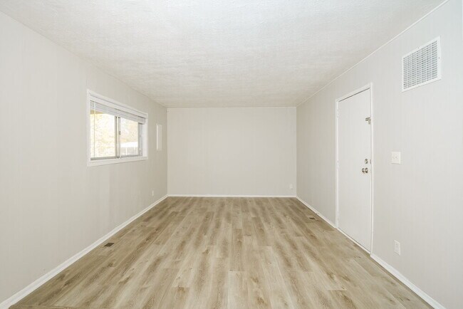 Building Photo - 3478 Hermosa Ct