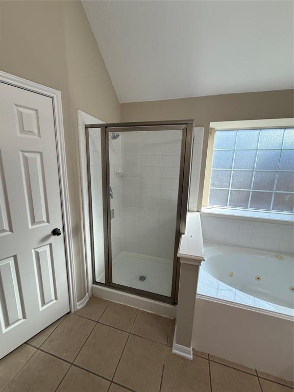 Building Photo - 22035 Emerald Run Ln