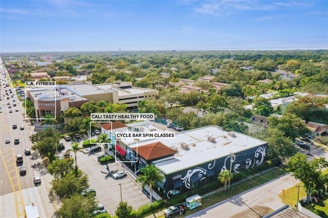 Building Photo - 3810 W Cleveland St