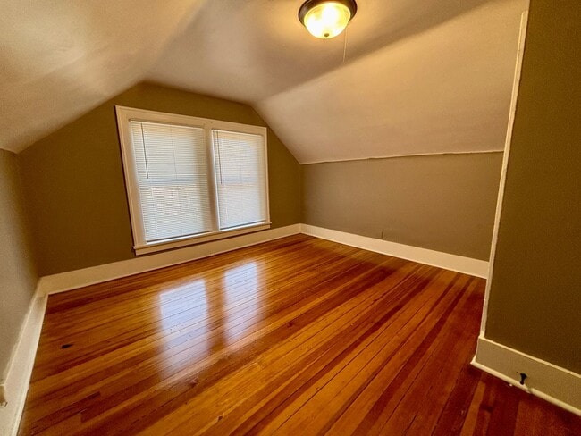 Building Photo - 4120 Orchard Ave