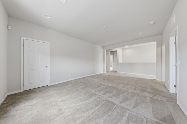 Building Photo - Mountains Edge Gem with Loft, Den & Upgraded Kitchen
