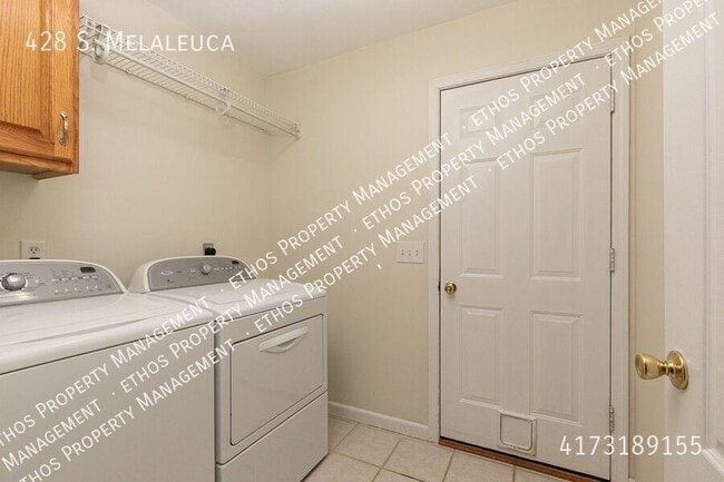 Building Photo - 428 S. Melaleuca-