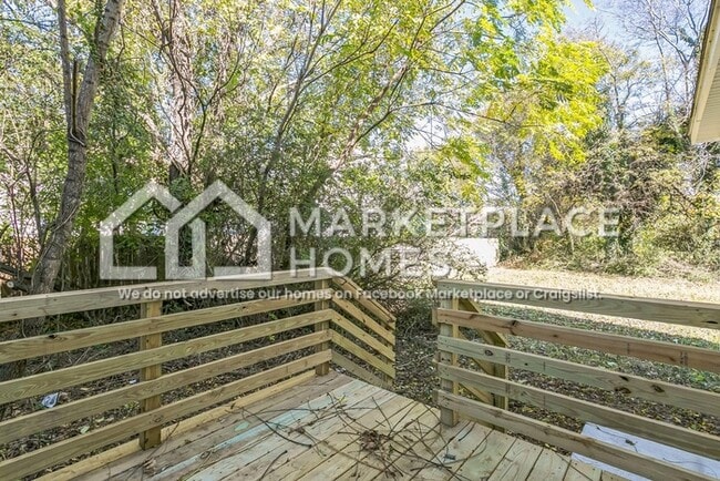 Building Photo - 731 30th St