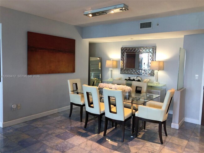 Building Photo - 6365 Collins Ave