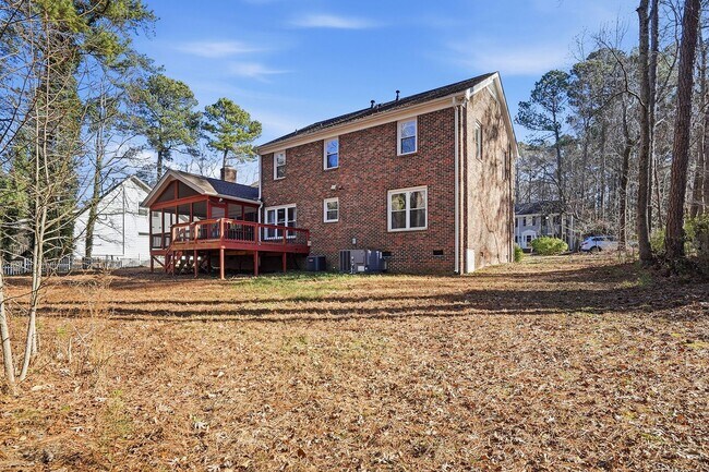 Building Photo - JUST REDUCED- BEAUTIFUL AND SPACIOUS HOME IN DESIRABLE APEX