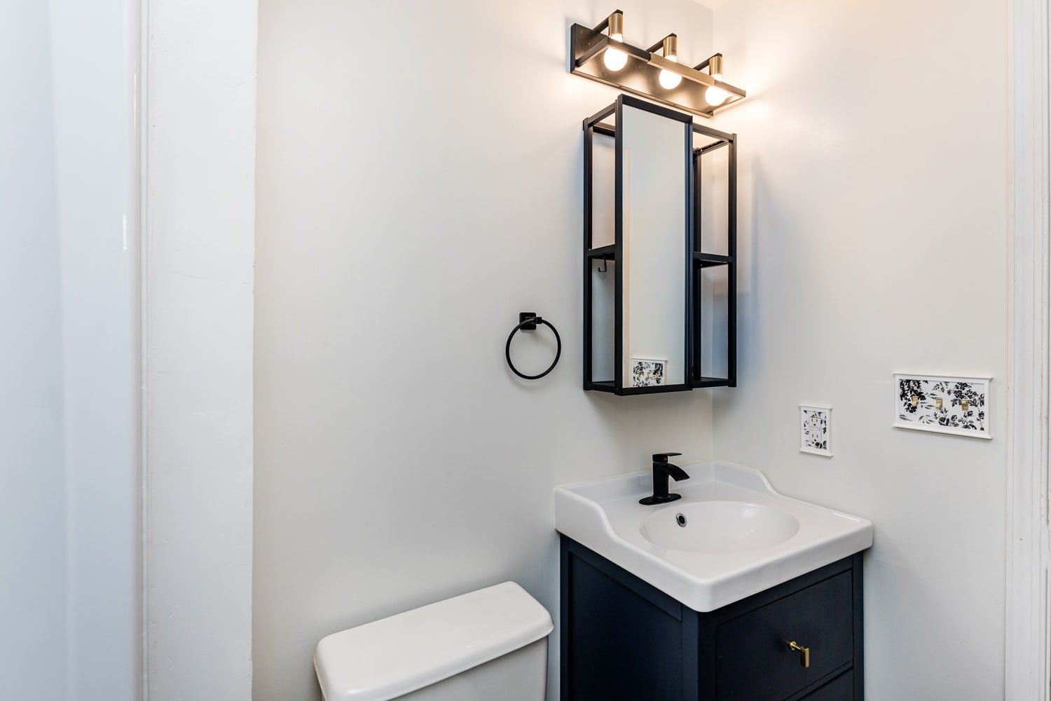 Building Photo - 6571 11th St