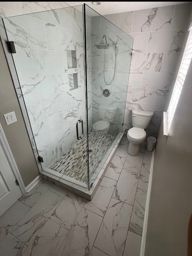 Building Photo - 5526 Clover Rise Ln