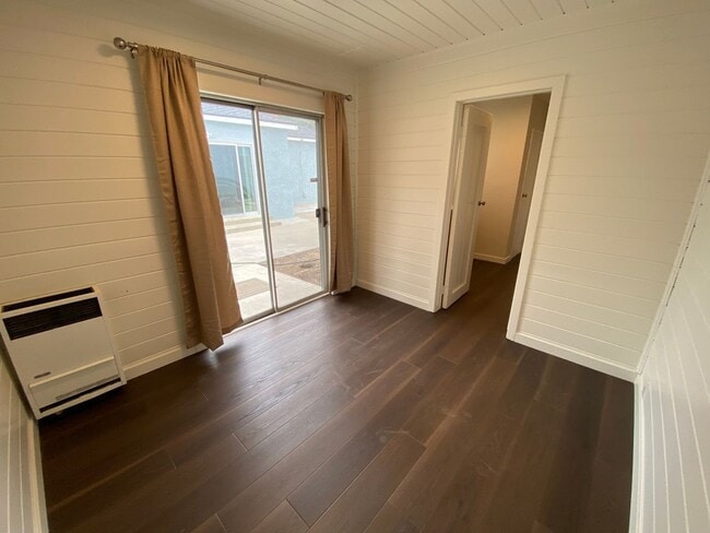 Building Photo - Beautifully Updated Home in the Heart of Central Torrance + Bonus Unit