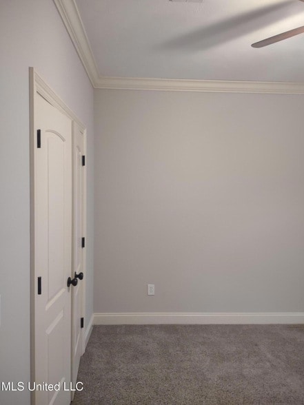 Building Photo - 103 Hallmark Pl