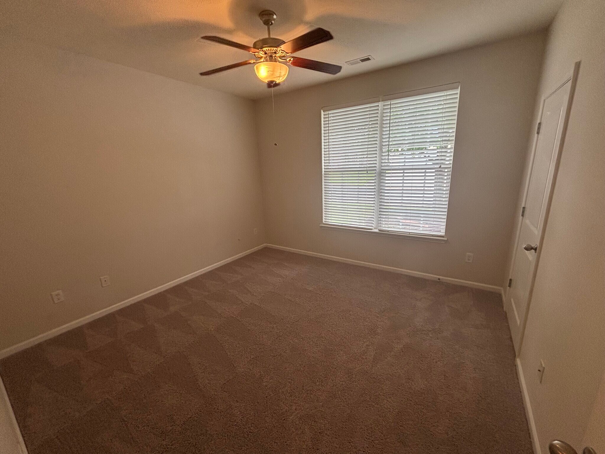 Building Photo - 115 Bascom Ct
