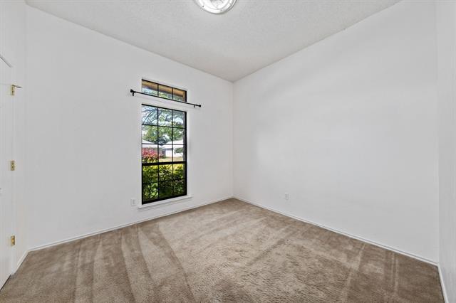 Building Photo - 2601 Richland Dr