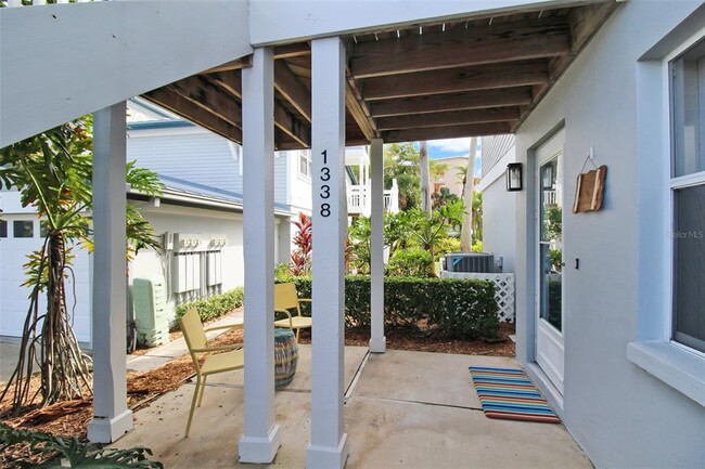 Building Photo - 1338 Siesta Bayside Dr