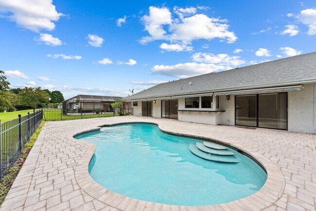 Building Photo - 9718 Lancaster Pl