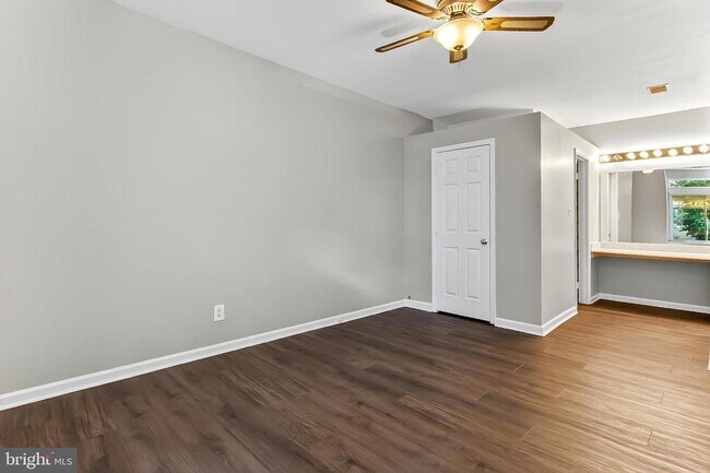 Building Photo - 12253 Fort Buffalo Cir
