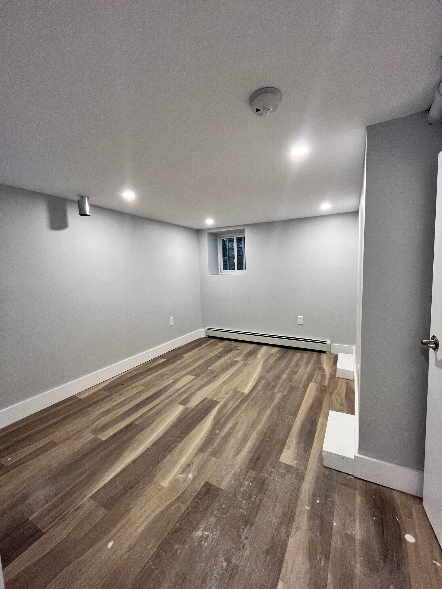 34 Clerk St Basement - 32 Clerk St