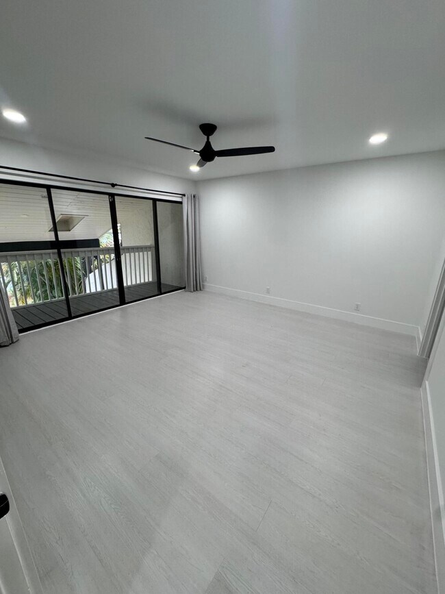 Building Photo - 12416 Westhampton Cir