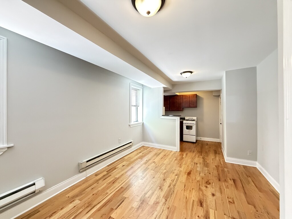 Building Photo - 2854 N Orchard St