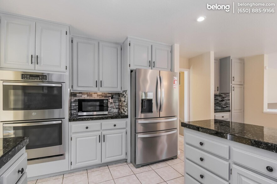 Building Photo - 412 Wood Hollow Dr