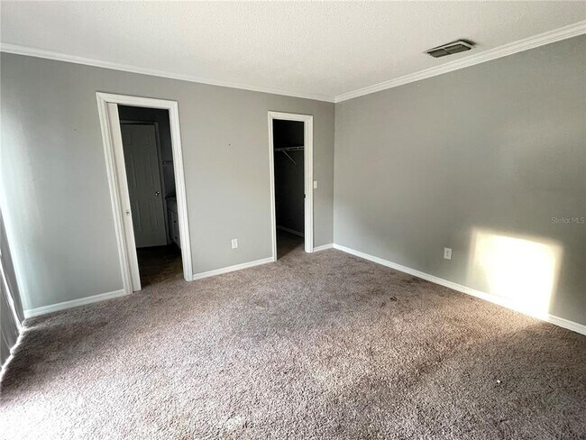 Building Photo - 1223 CR 463