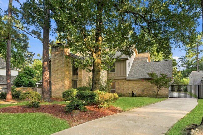 Building Photo - 6307 Jadecrest Dr