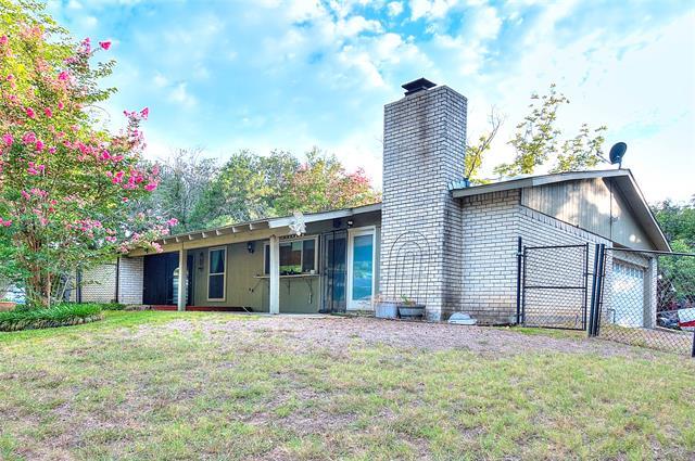 Building Photo - 3201 Christie Cir