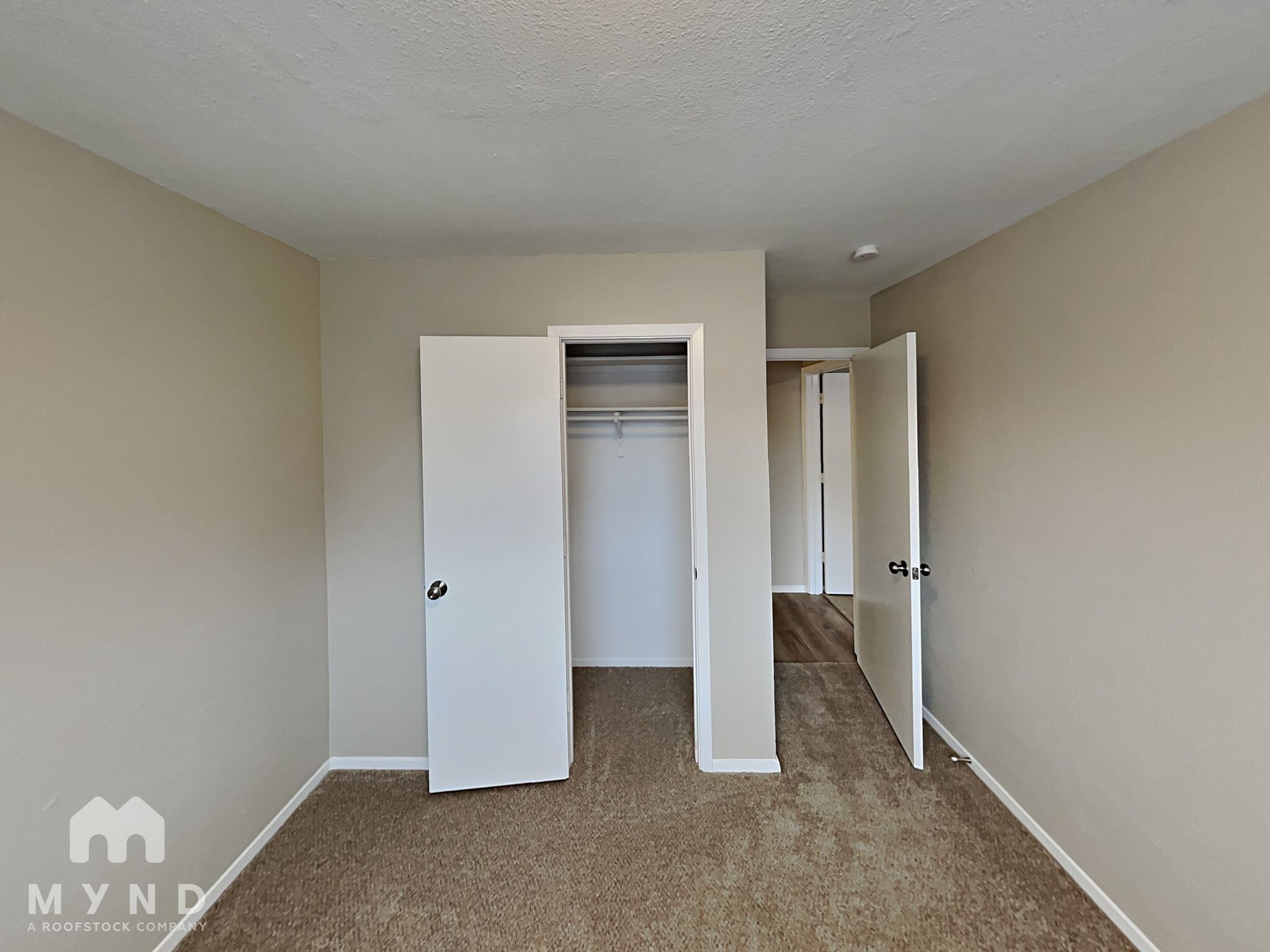 Building Photo - 105 Ripplewood Dr