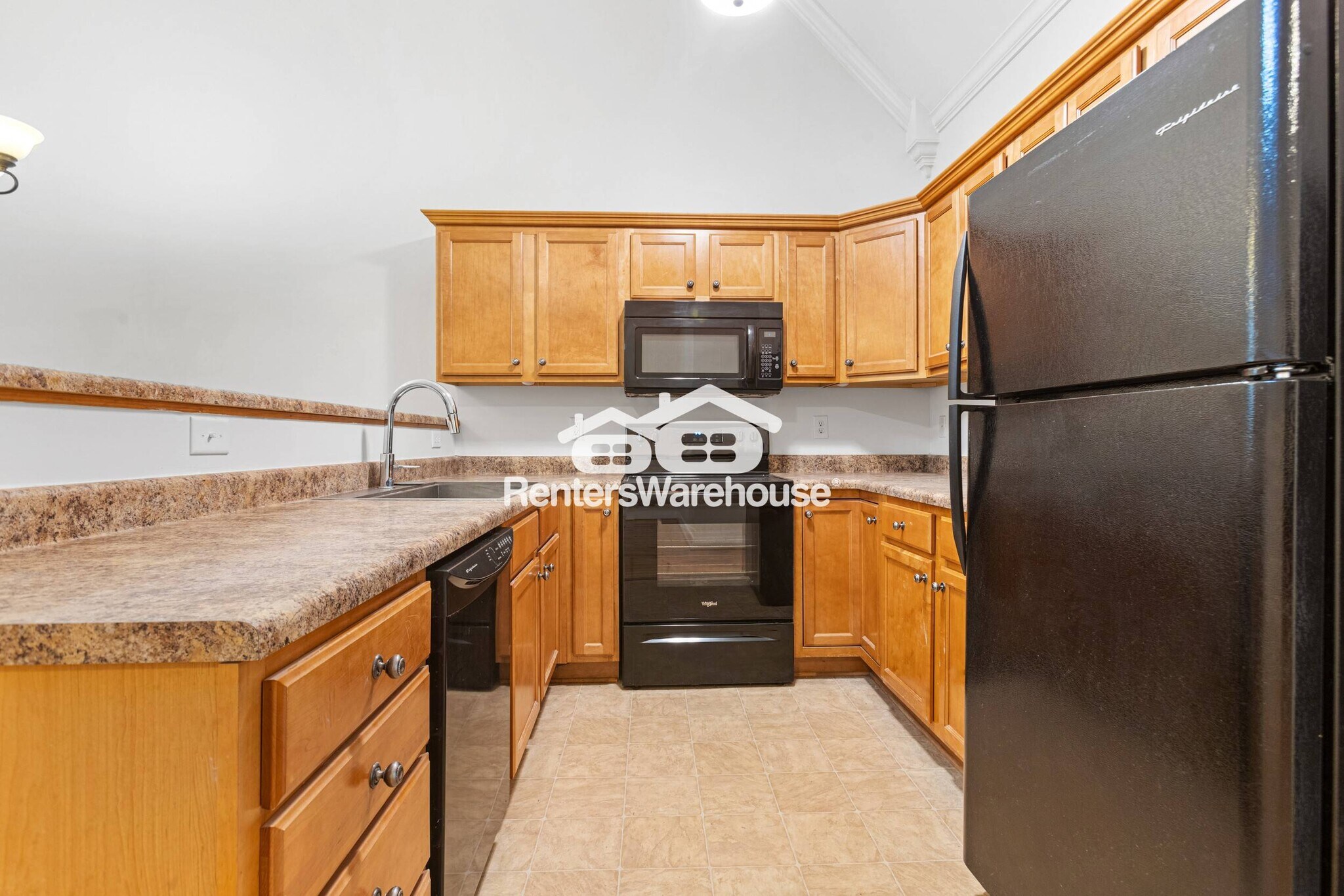Building Photo - 2070 Rossburg Pl