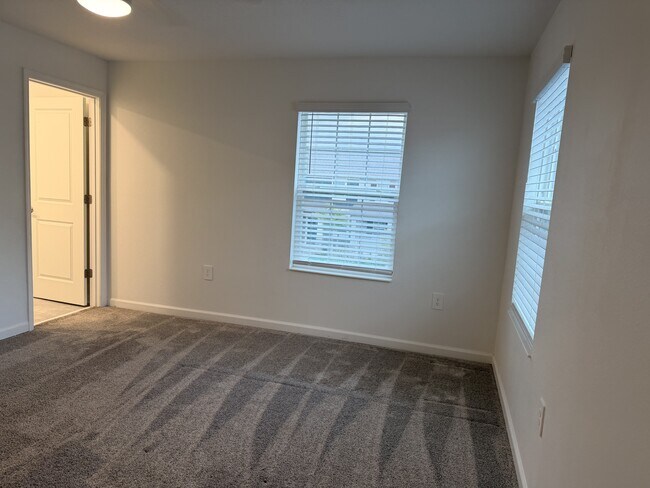 Building Photo - 1687 Contentment Lp