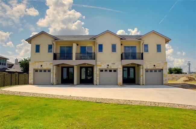 Building Photo - 300 Tesla Cir