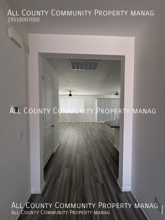 Building Photo - 33067 Muscadelle Ct