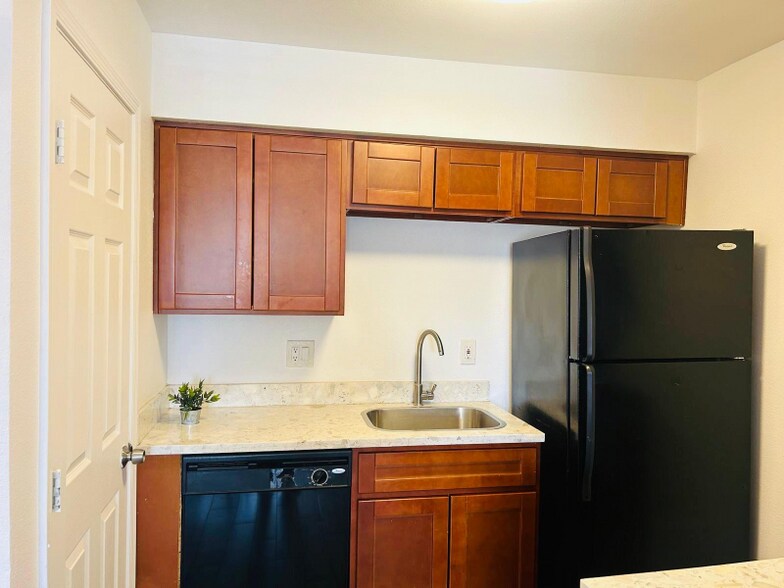 Building Photo - 4444 N 7th Ave