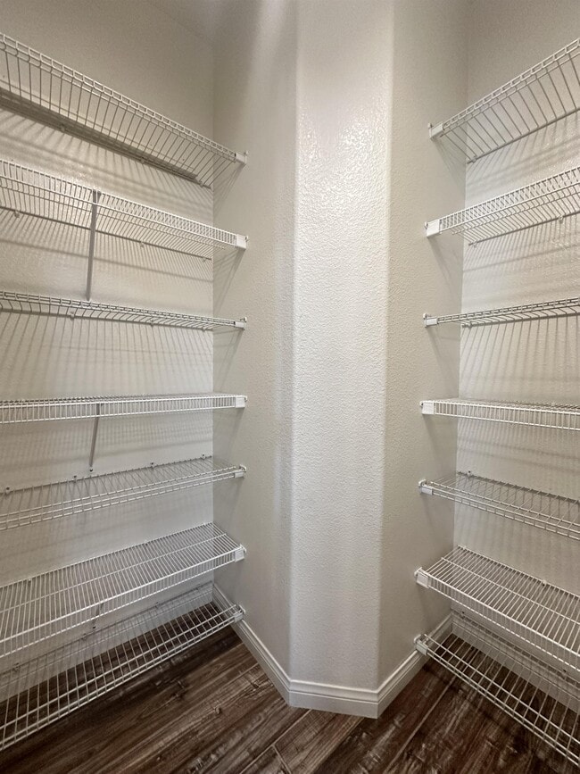 Building Photo - 11161 Sweetstem Ct