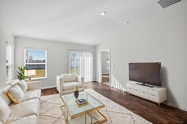 Building Photo - 1347 Little Heron Pl