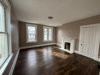 Building Photo - 1014 Considine Ave