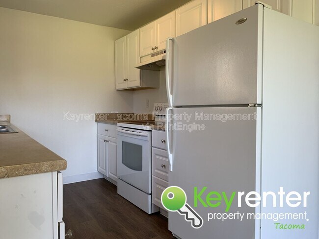 Building Photo - 19606 9th Ave Ct E