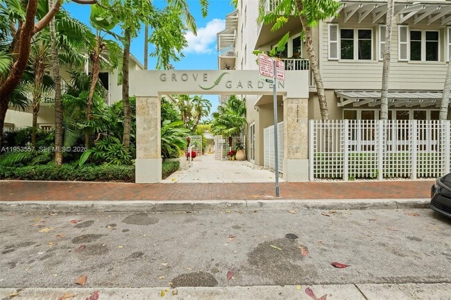 Building Photo - 3540 Main Hwy