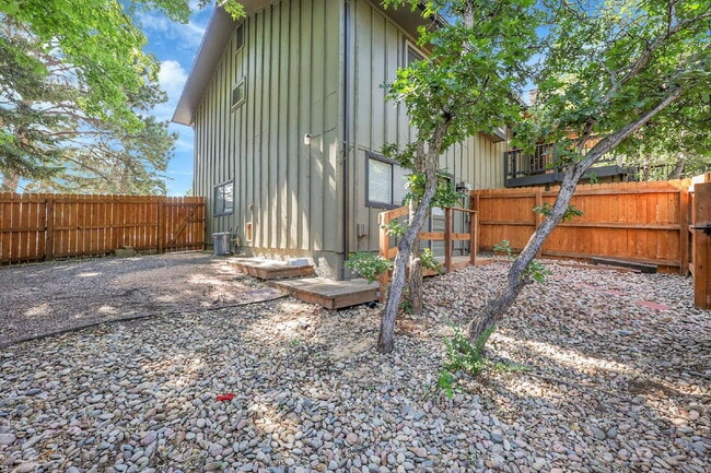 Building Photo - $2,600.00, 4-Bedroom, 3-Baths, Single Fami...