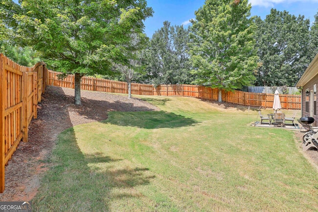 Building Photo - 205 Inverness Ave