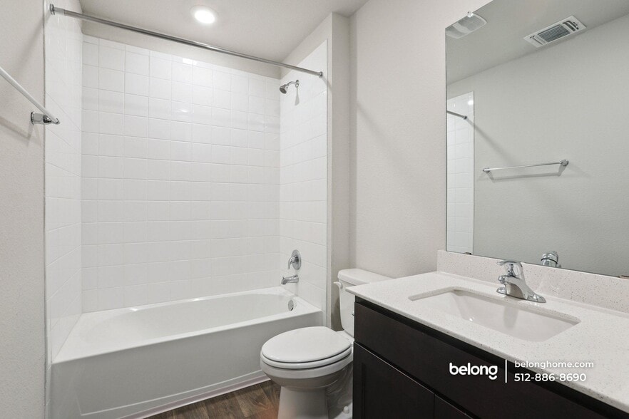 Building Photo - 2920 Maryanne Ln