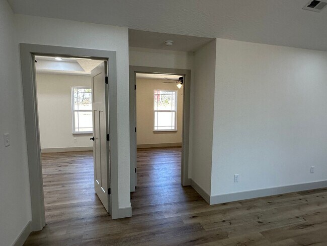 Building Photo - BRAND NEW 3 Bed 2 Bath in WAYNESVILLE - FOR RENT